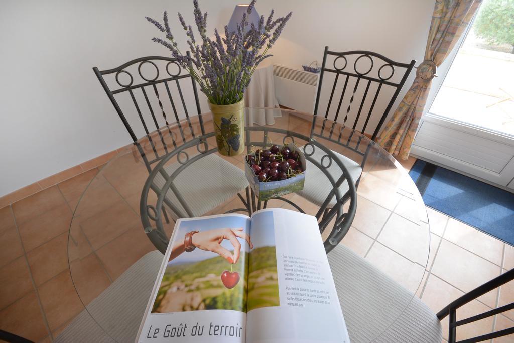 Cerise En Provence